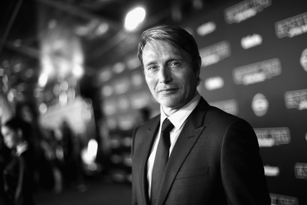 Dashing Mads Mikkelsen attends The World Premiere of Lucasfilm's highly anticipated, first-ever, standalone Star Wars adventure, "Rogue One: A Star Wars Story" at the Pantages Theatre on December 10, 2016 in Hollywood, California.